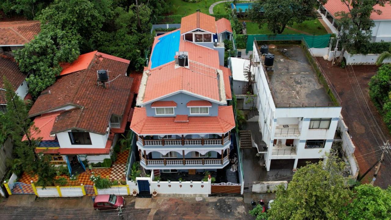 Elivaas 5 Bhk With Pvt Pool, Entertainment Room & Glass House - Bludoor Marmagao Exterior photo