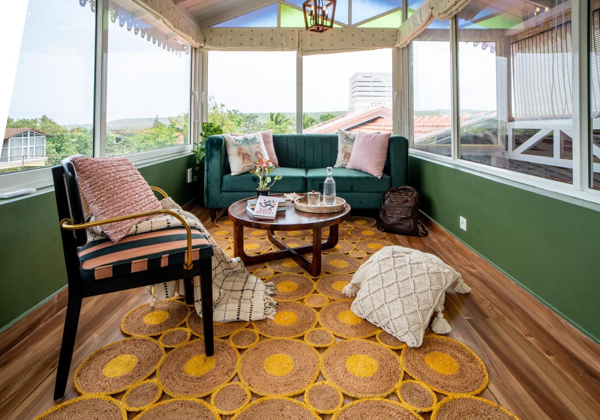 Elivaas 5 Bhk With Pvt Pool, Entertainment Room & Glass House - Bludoor Marmagao Exterior photo